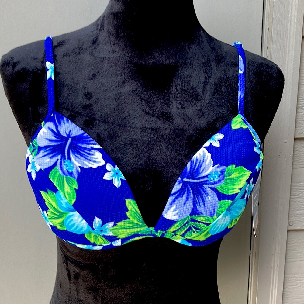 St. John’s Bay floral print bikini top size 12